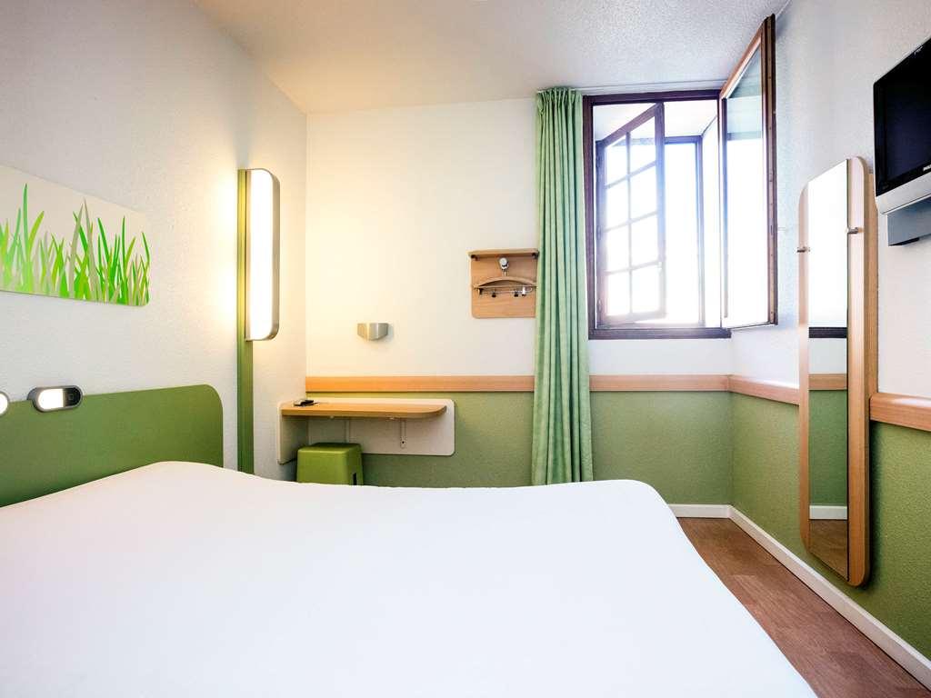 Ibis Budget Marseille Vieux Port Rum bild