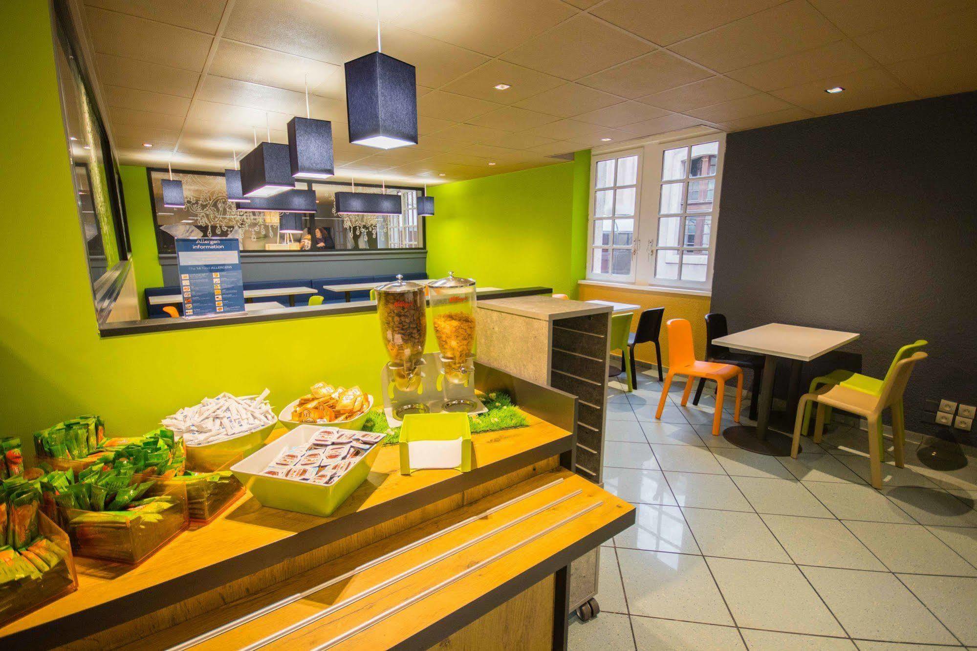 Ibis Budget Marseille Vieux Port Exteriör bild